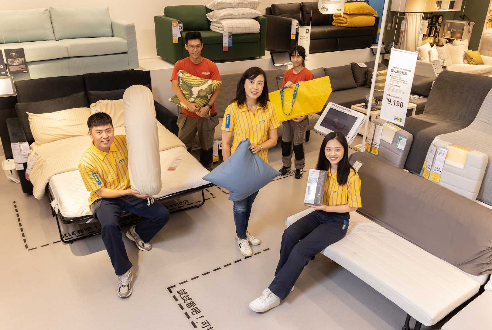 充滿活力的瑞典語 ”Hej!” （你好！）、黃藍相間的條紋制服，這是許多人對於家具零售龍頭IKEA最鮮明的印象。圖片來源：廖祐瑲_Cheers