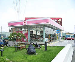 萊爾富便利商店